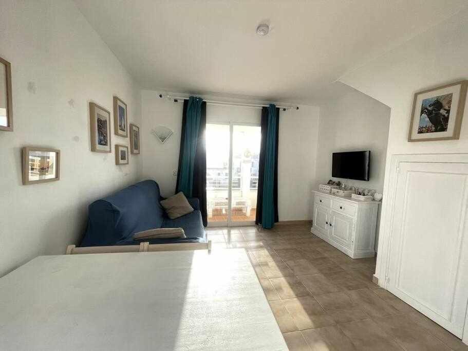 Brut Apartamento Con Piscina Cala'N Blanes  Exteriör bild